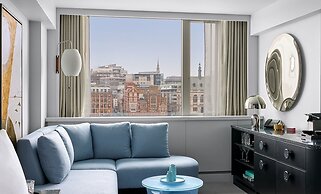 Sea Containers London