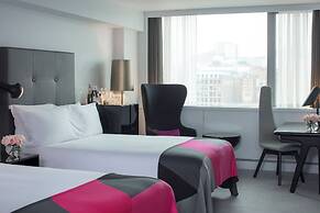 Sea Containers London