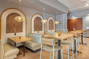 Drury Plaza Hotel Phoenix Tempe