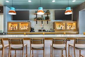 Drury Plaza Hotel Phoenix Tempe