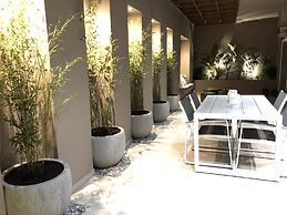 Ionian Eye Design Studios & Spa