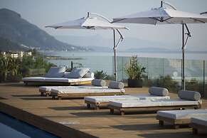Ionian Eye Design Studios & Spa