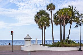 Ocean Beach Palace Hotel and Suites