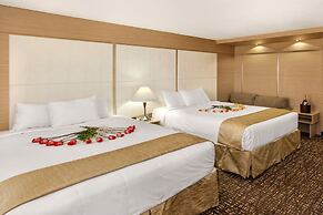 Ocean Beach Palace Hotel and Suites