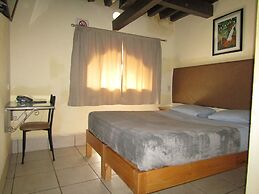 Hotel 1973