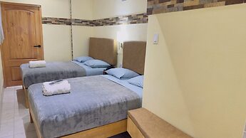 Hotel 1973