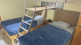 Hotel 1973