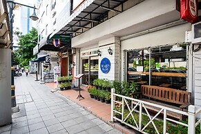 OYO 437 Hostel Na Nara