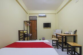 OYO 471 Sunshine Apartment