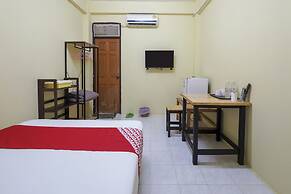 OYO 471 Sunshine Apartment