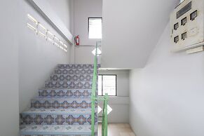 OYO 471 Sunshine Apartment