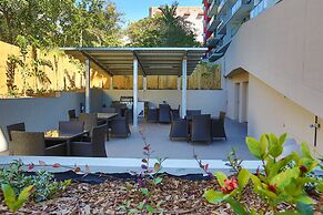 Gladstone Central Plaza