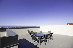 Gladstone Central Plaza