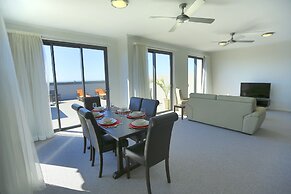 Gladstone Central Plaza