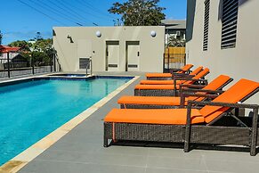 Gladstone Central Plaza