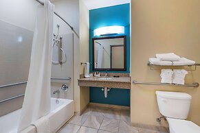 Best Western Plus Patterson Park Inn