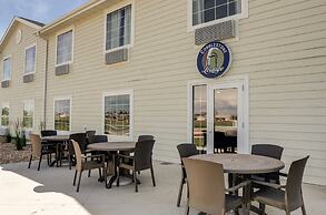 Cobblestone Inn & Suites - Avoca