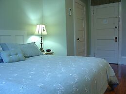 Centralia Square Grand Ballroom and Vintage Hotel