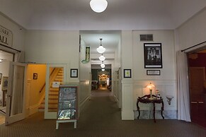 Centralia Square Grand Ballroom and Vintage Hotel