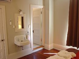 Centralia Square Grand Ballroom and Vintage Hotel