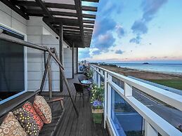 Sokcho Esher House Pension