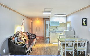 Sokcho Esher House Pension