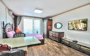 Sokcho Esher House Pension