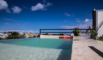 Che Playa Hostel & Bar