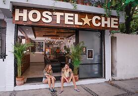Che Playa Hostel & Bar