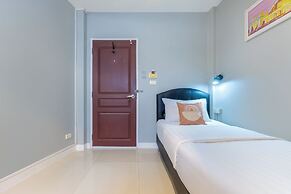 At Hua Lamphong Hotel - Hostel