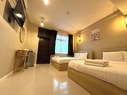 At Hua Lamphong Hotel - Hostel