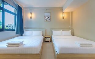 At Hua Lamphong Hotel - Hostel