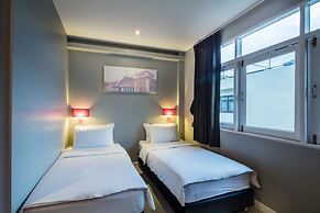 At Hua Lamphong Hotel - Hostel