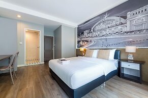 At Hua Lamphong Hotel - Hostel