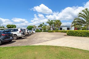 Tin Can Bay's Sleepy Lagoon Motel