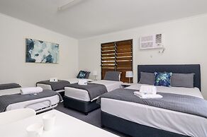 Tin Can Bay's Sleepy Lagoon Motel