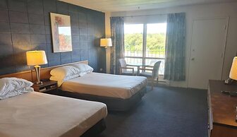 The Inn at Lock Seven