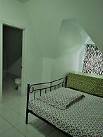 Chinatown Travellers Home