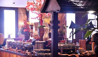 Rocky Plaza Hotel Padang