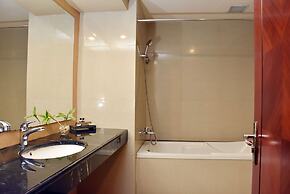 Rocky Plaza Hotel Padang