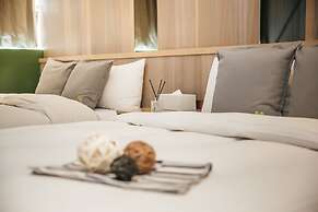 Muzik Hotel - Ximending Xining Branch