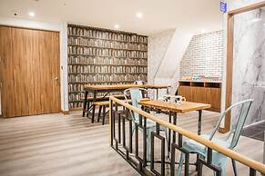 Muzik Hotel - Ximending Xining Branch