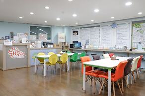 Busan Suk Bak Dot Com Guest House - Hostel