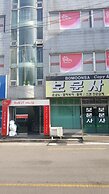 Busan Suk Bak Dot Com Guest House - Hostel