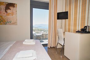 Marini Luxury Apartments and Suites