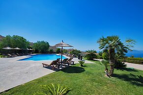 Marini Luxury Apartments and Suites
