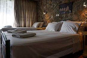Marini Luxury Apartments and Suites