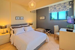 Marini Luxury Apartments and Suites