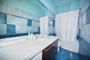 Marini Luxury Apartments and Suites