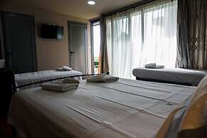 Marini Luxury Apartments and Suites
